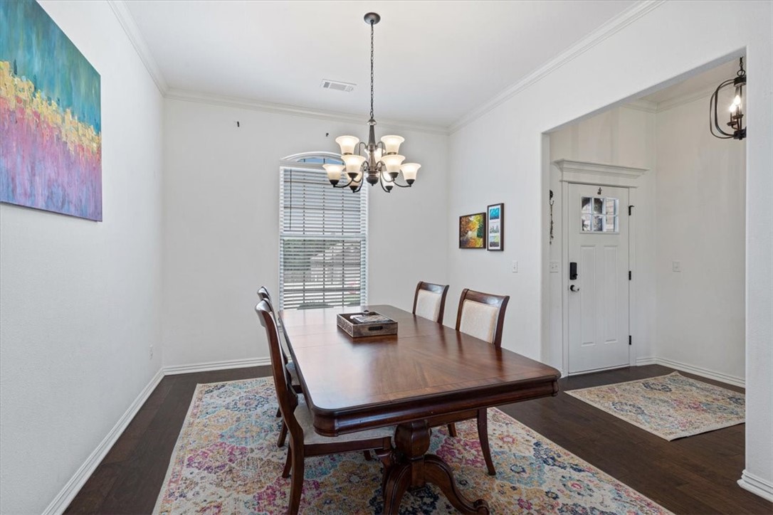 3525 Butterfly Avenue