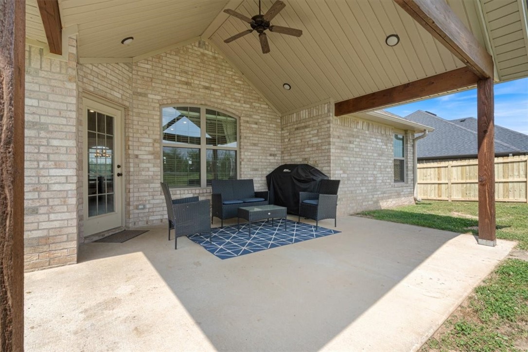 3525 Butterfly Avenue