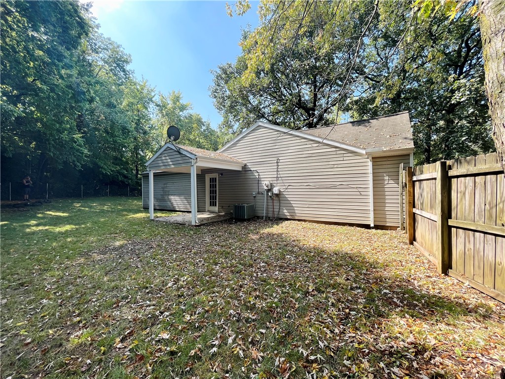 571 E Evergreen Lane