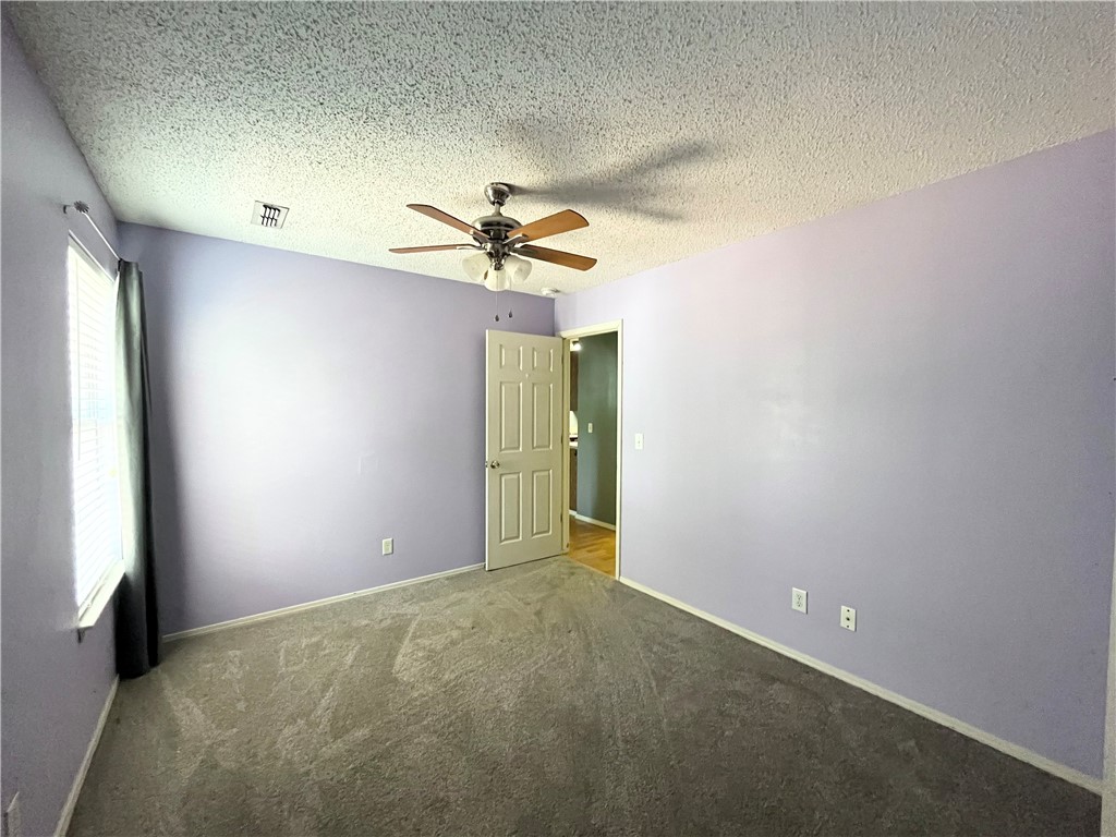 571 E Evergreen Lane