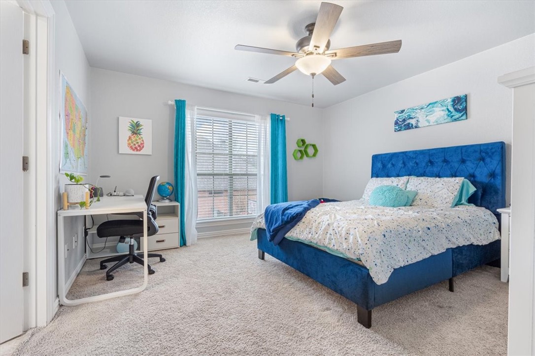 1853 N Hartford Drive