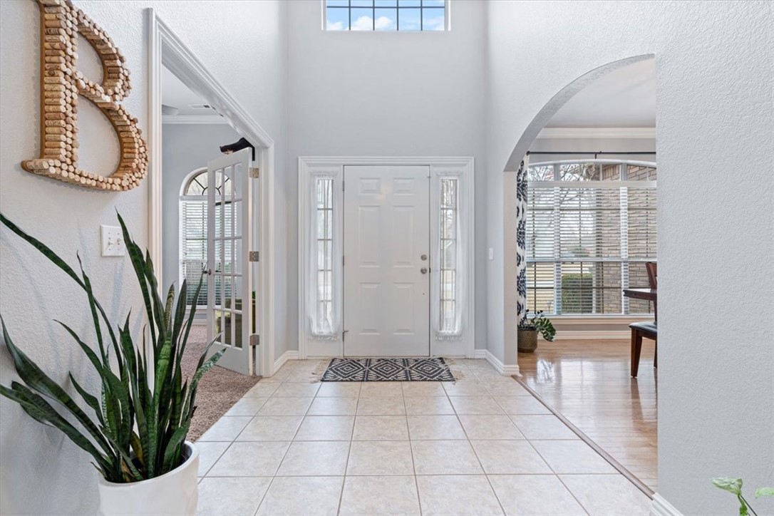 1853 N Hartford Drive