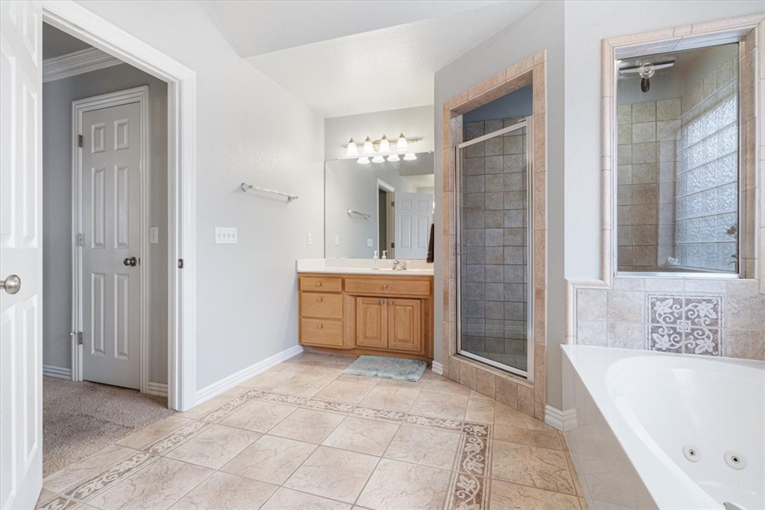 1853 N Hartford Drive