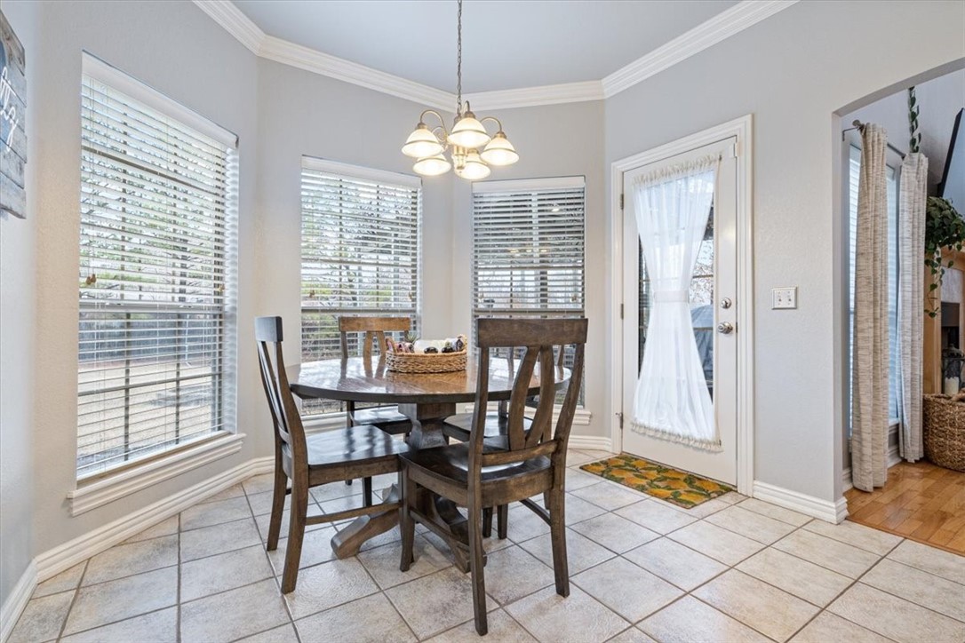 1853 N Hartford Drive