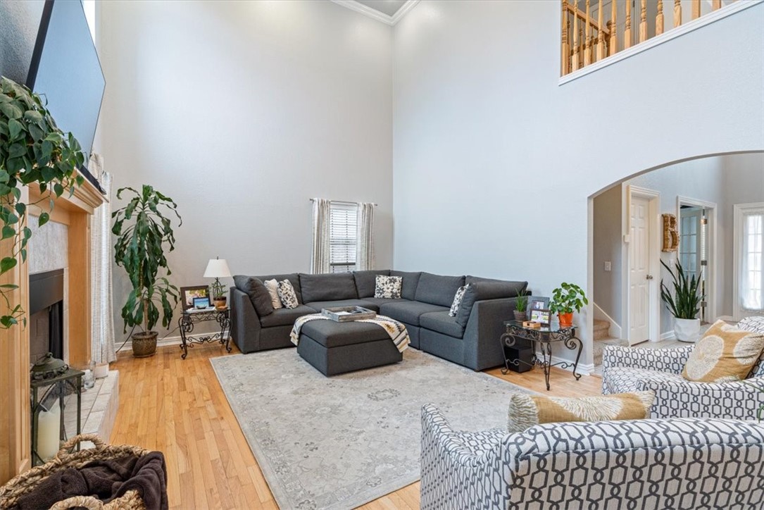 1853 N Hartford Drive