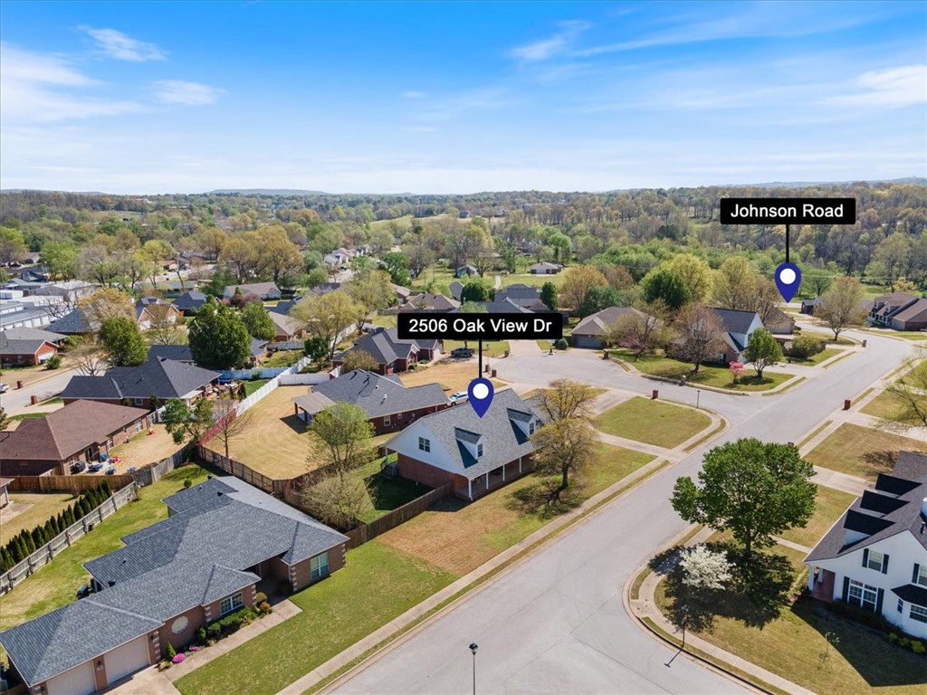 2506 Oak View Drive