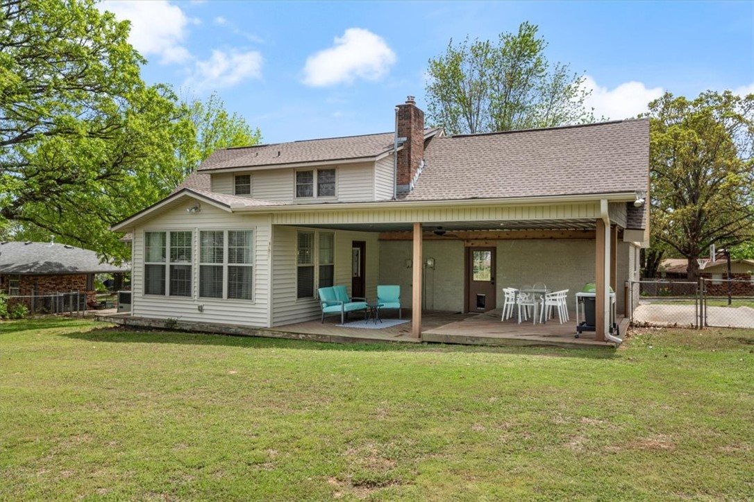 804 E Windy Hill Street