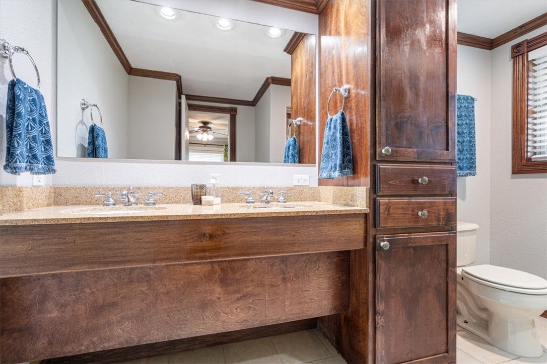 804 E Windy Hill Street