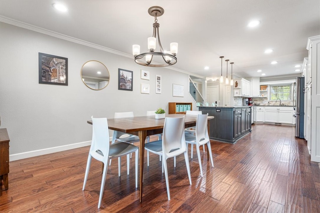 804 E Windy Hill Street