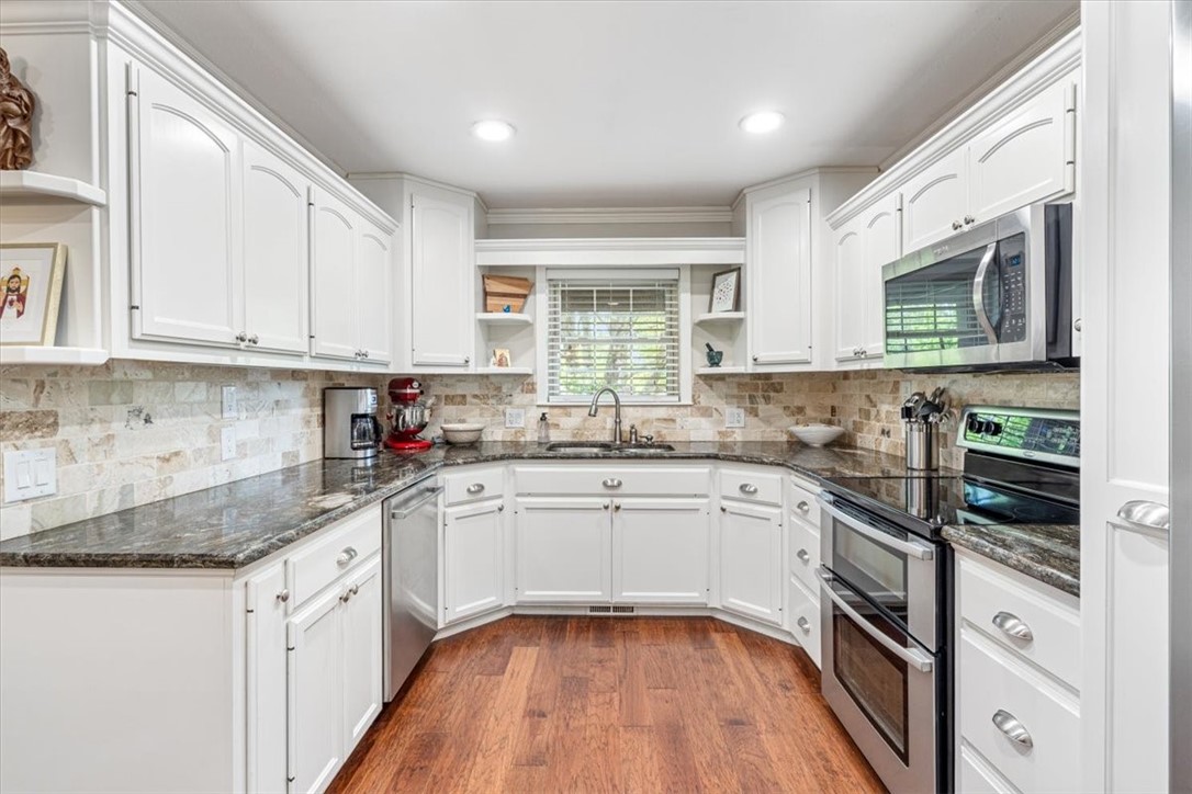 804 E Windy Hill Street