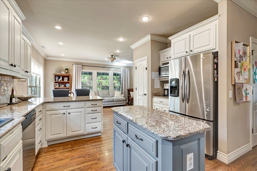 4312 W Coneflower Place