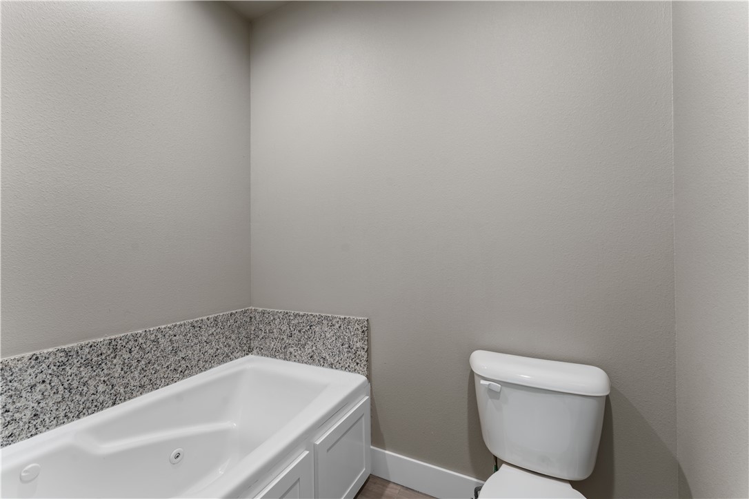 364 W Kinniburgh Drive