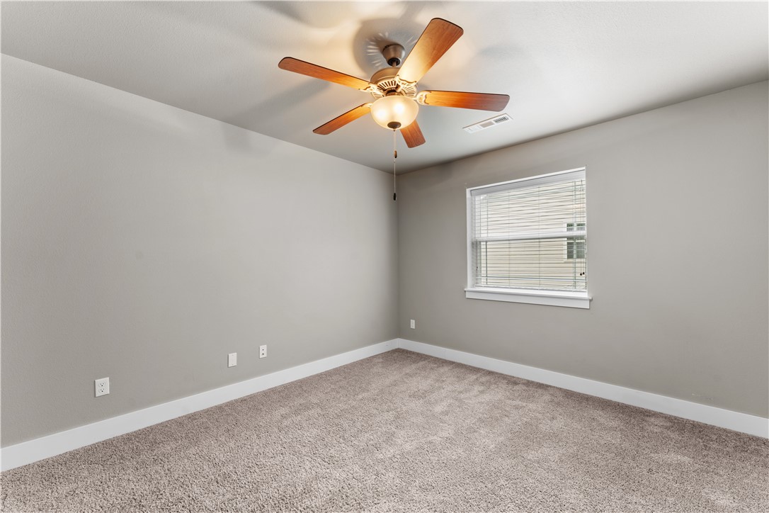 364 W Kinniburgh Drive