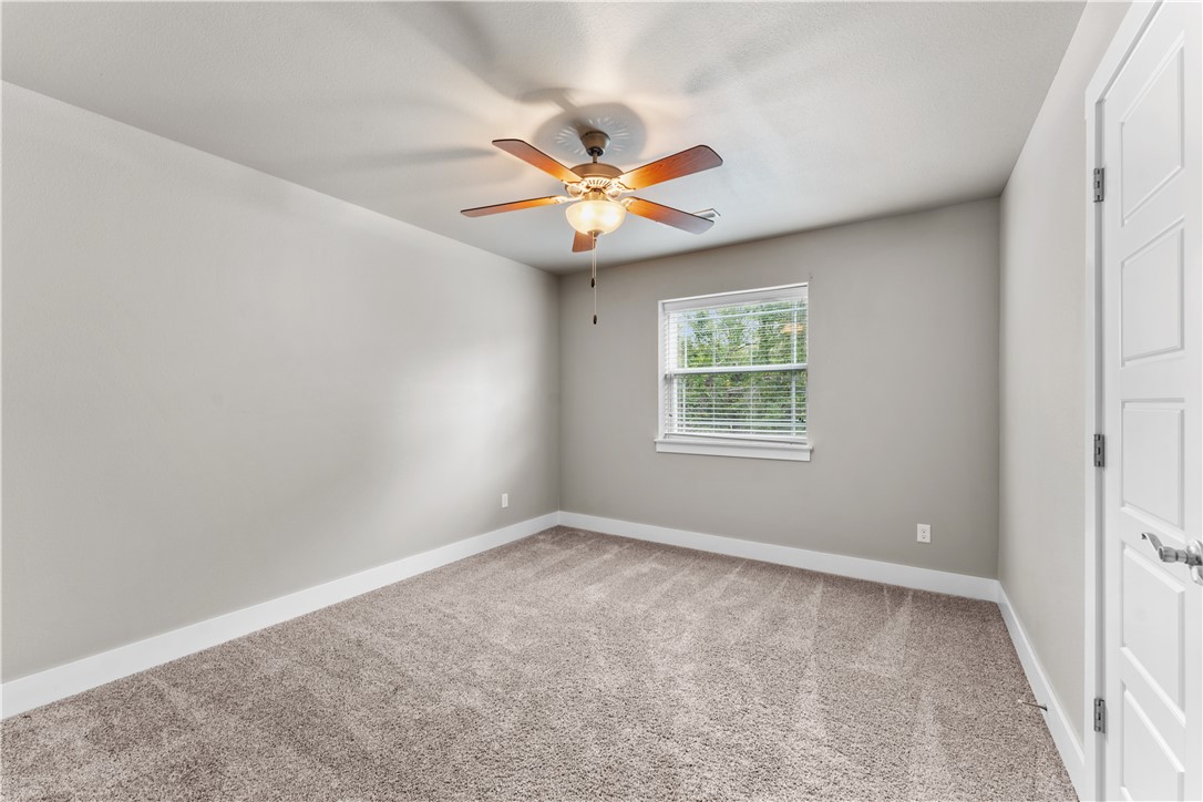 364 W Kinniburgh Drive