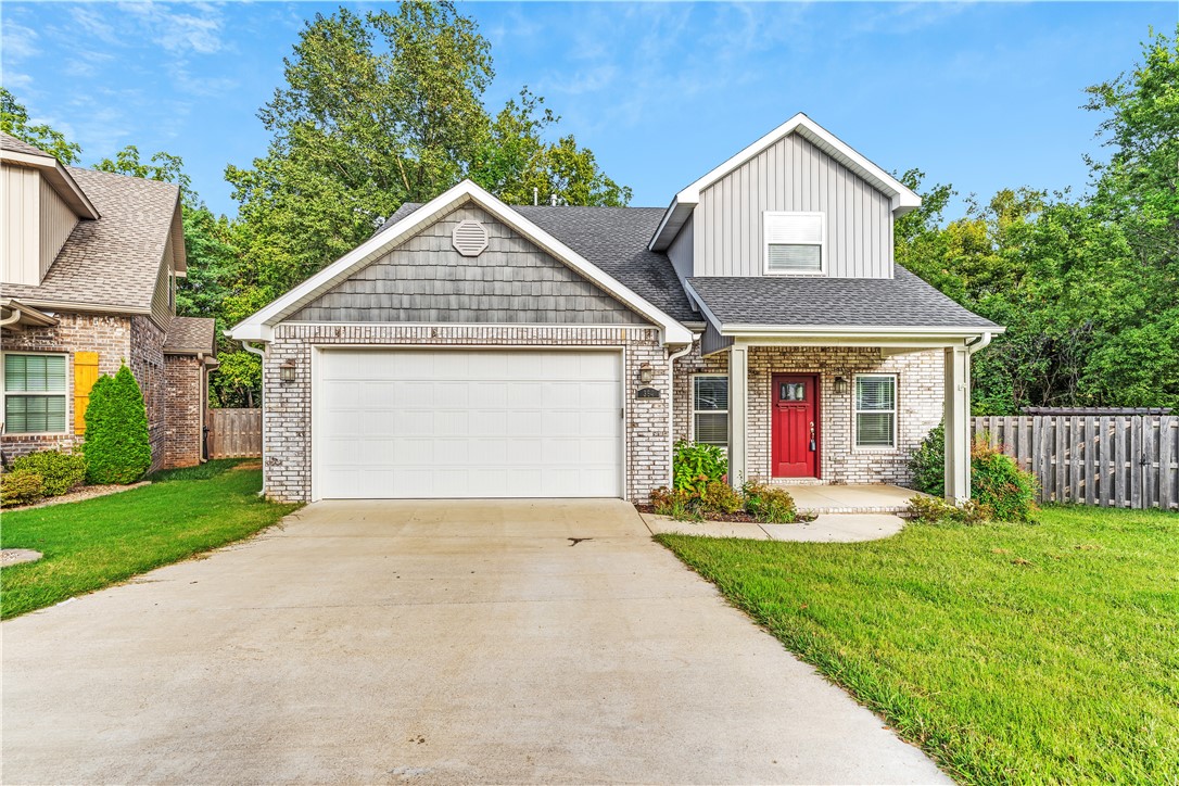 364 W Kinniburgh Drive