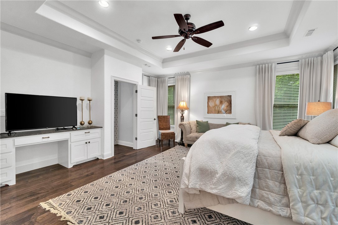 4259 W American Drive