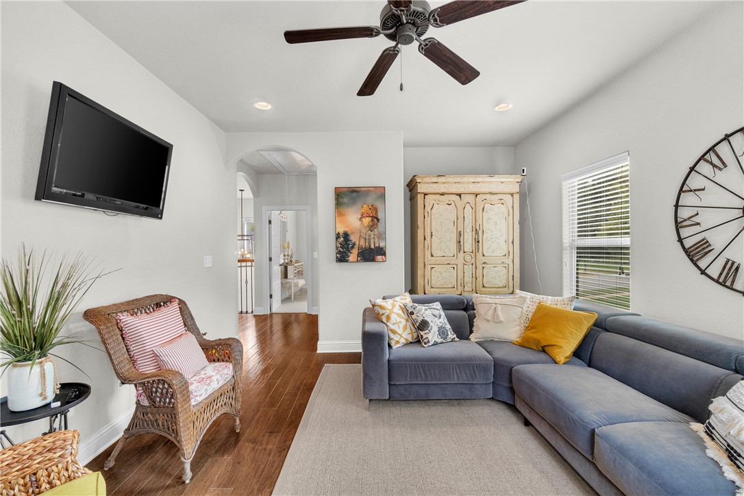 4259 W American Drive