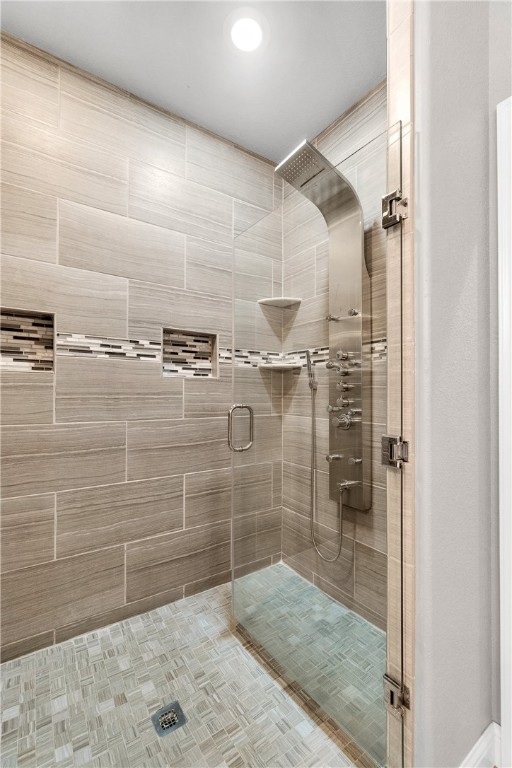 4259 W American Drive