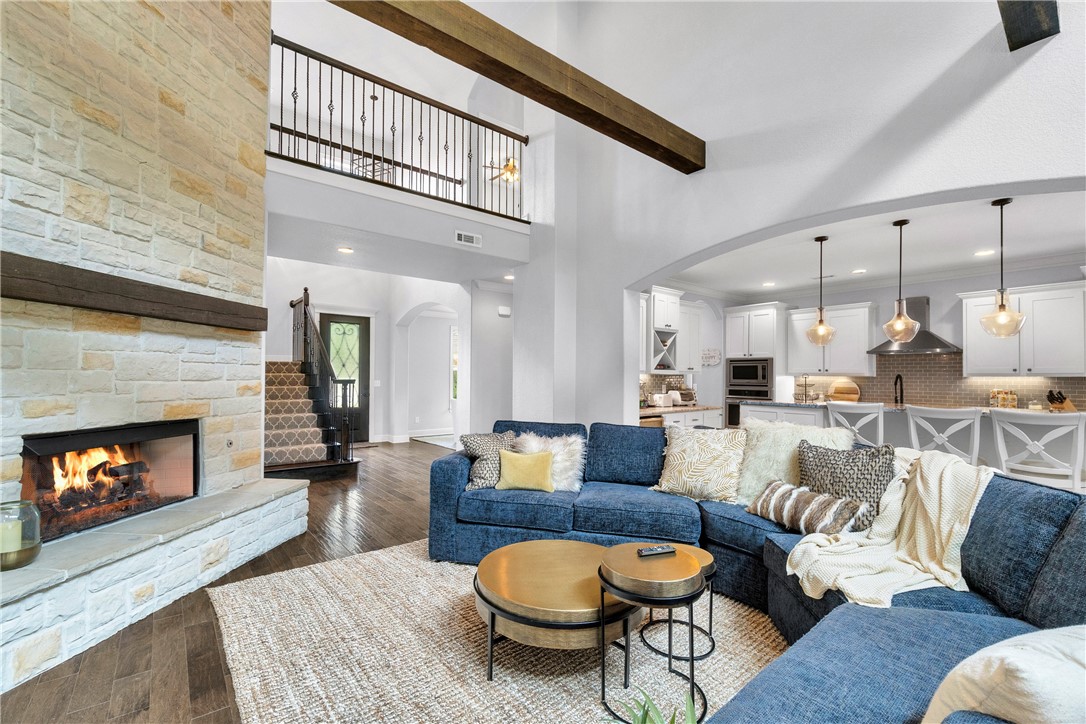 4259 W American Drive