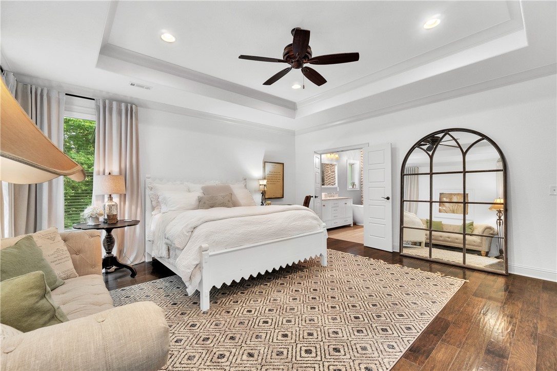 4259 W American Drive