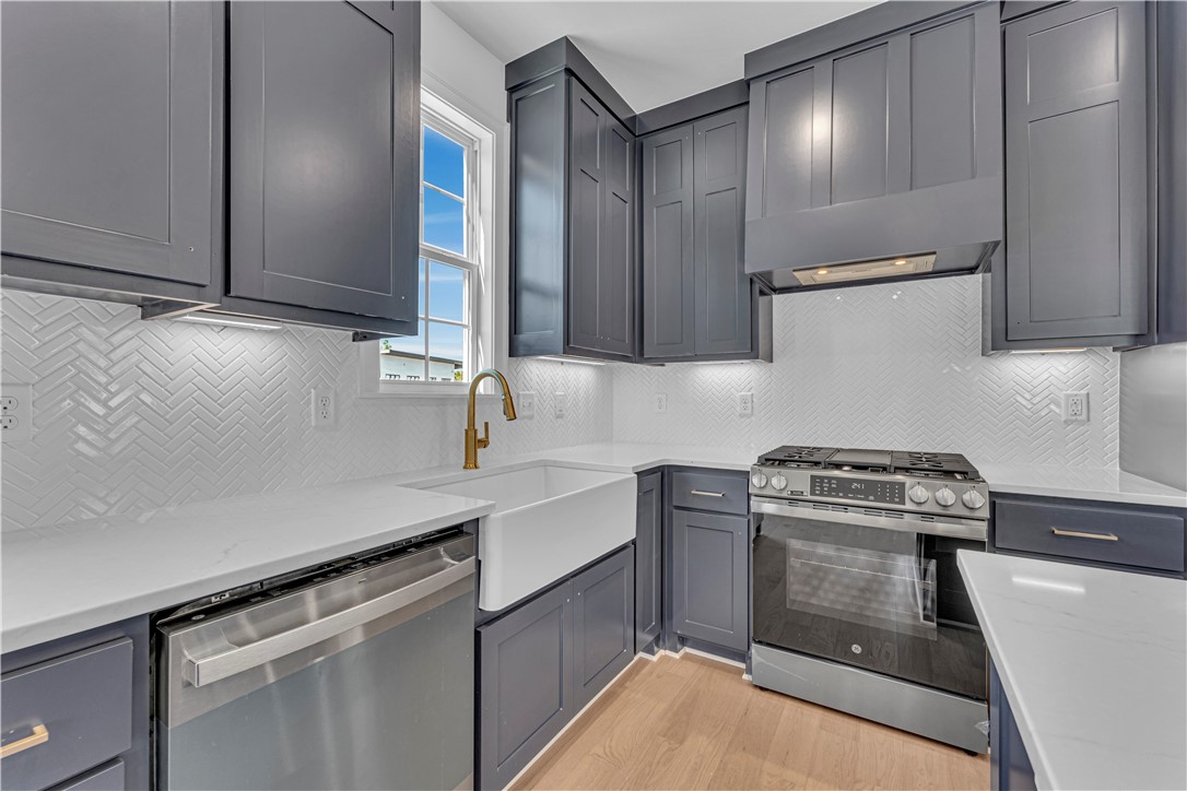 2022 E Little Crew Drive