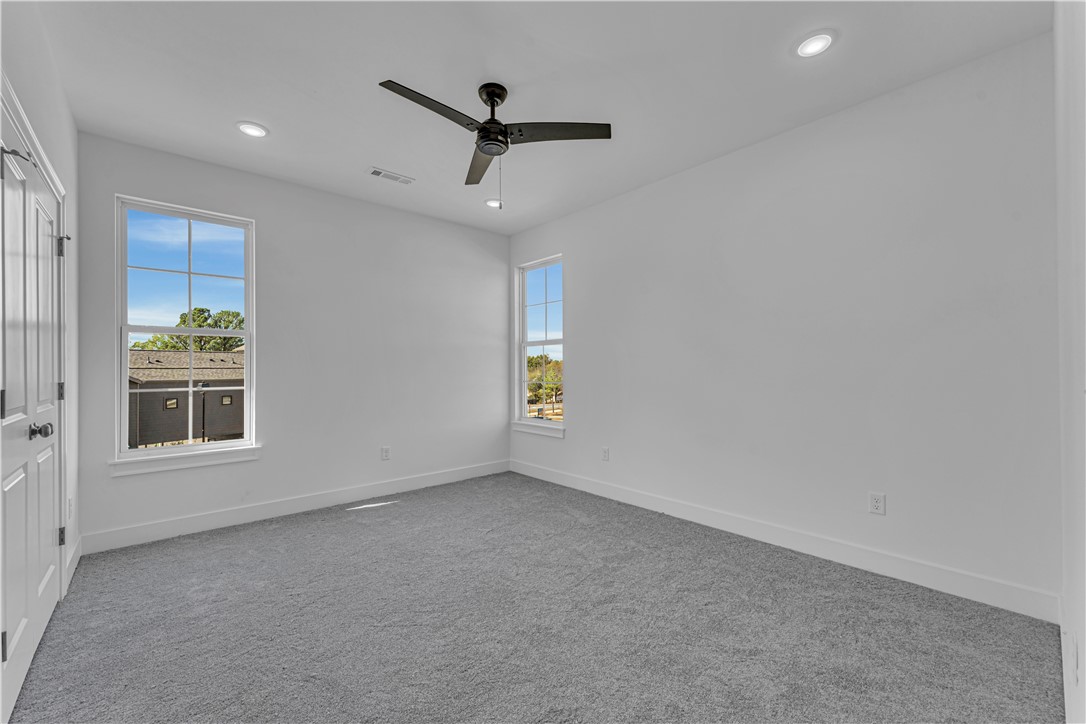 2022 E Little Crew Drive