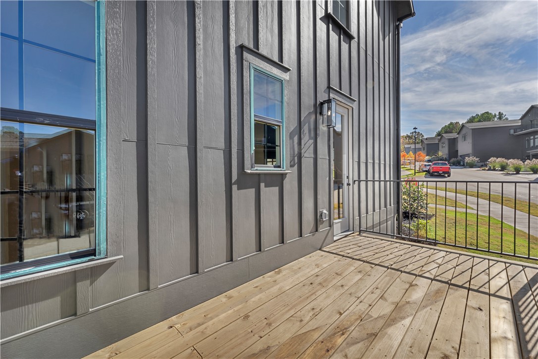 2022 E Little Crew Drive