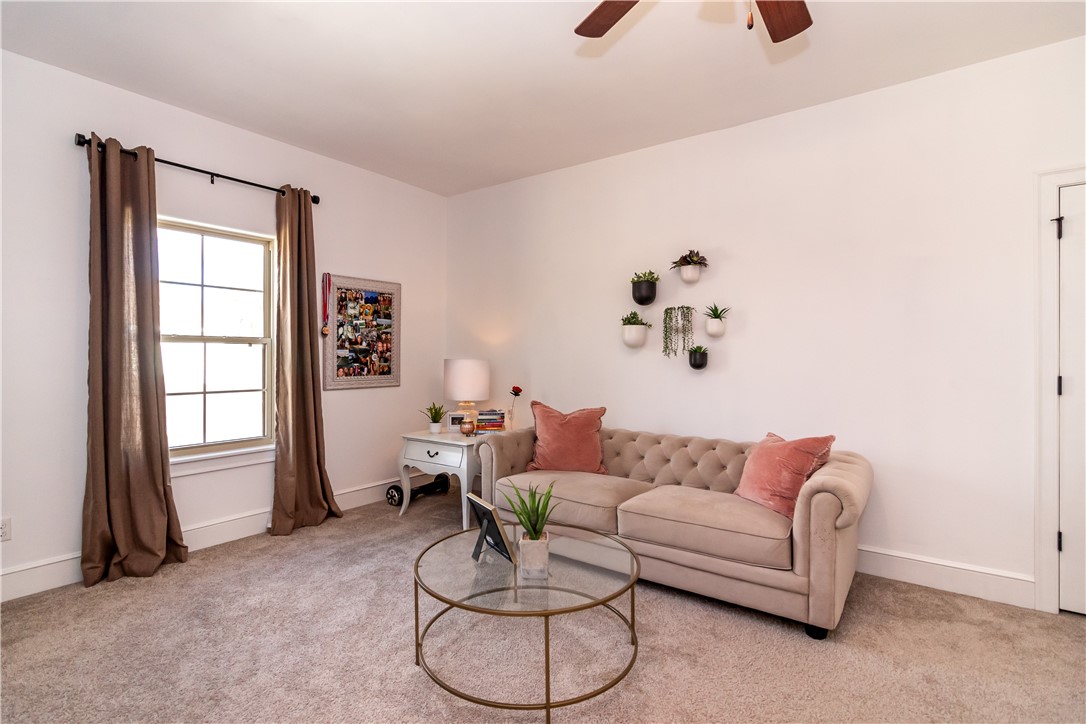 2940 N Chapel View Drive