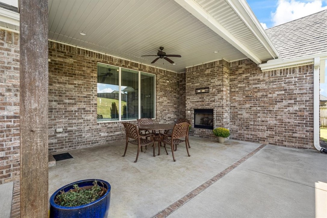 2152 Riverfront Lane