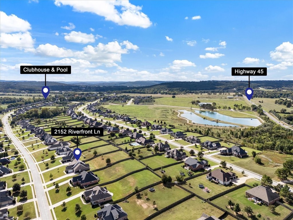 2152 Riverfront Lane