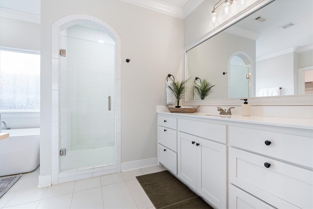 2152 Riverfront Lane