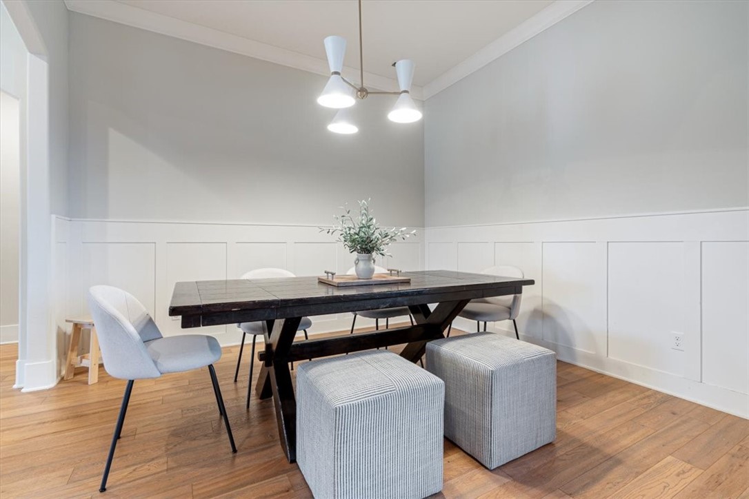 2152 Riverfront Lane