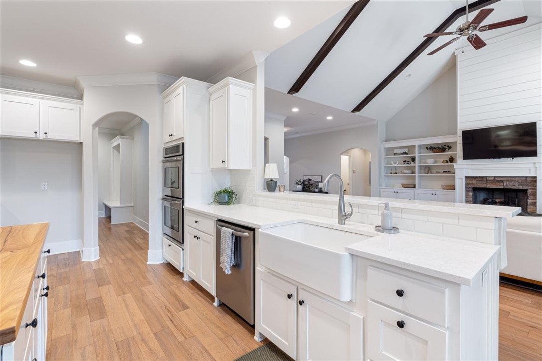 2152 Riverfront Lane