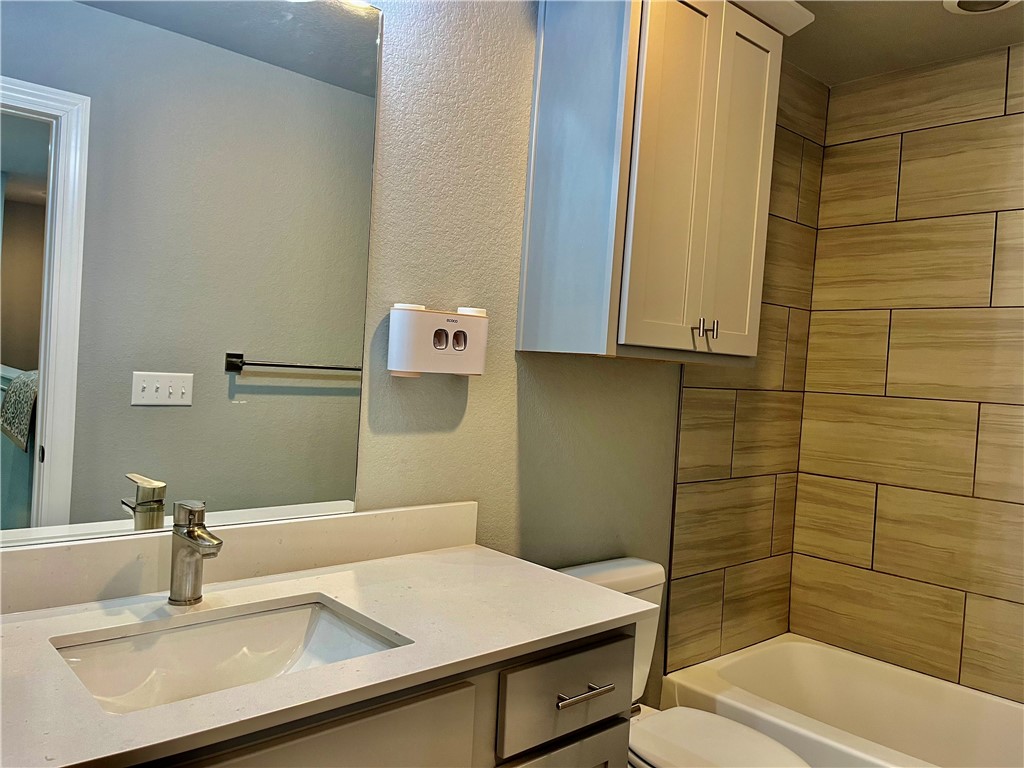 2166 N Woodlark Lane