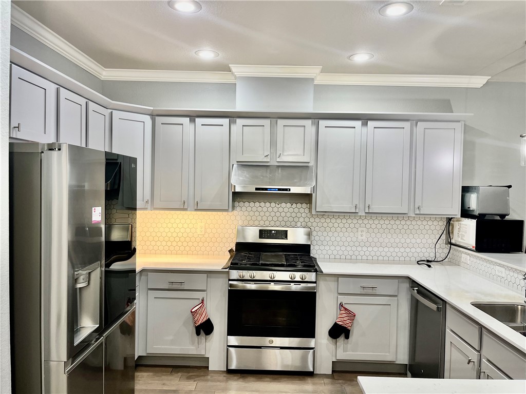 2166 N Woodlark Lane