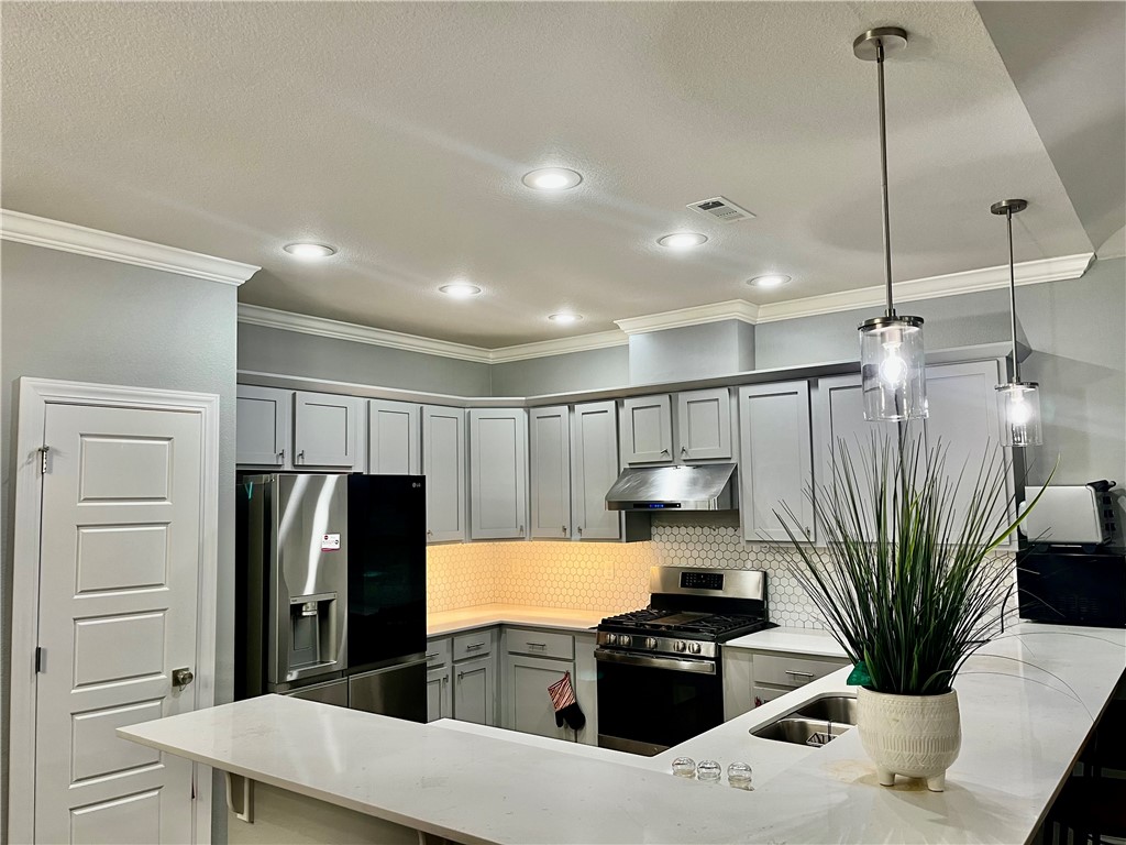 2166 N Woodlark Lane