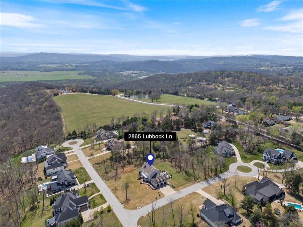 2865 N Lubbock Lane