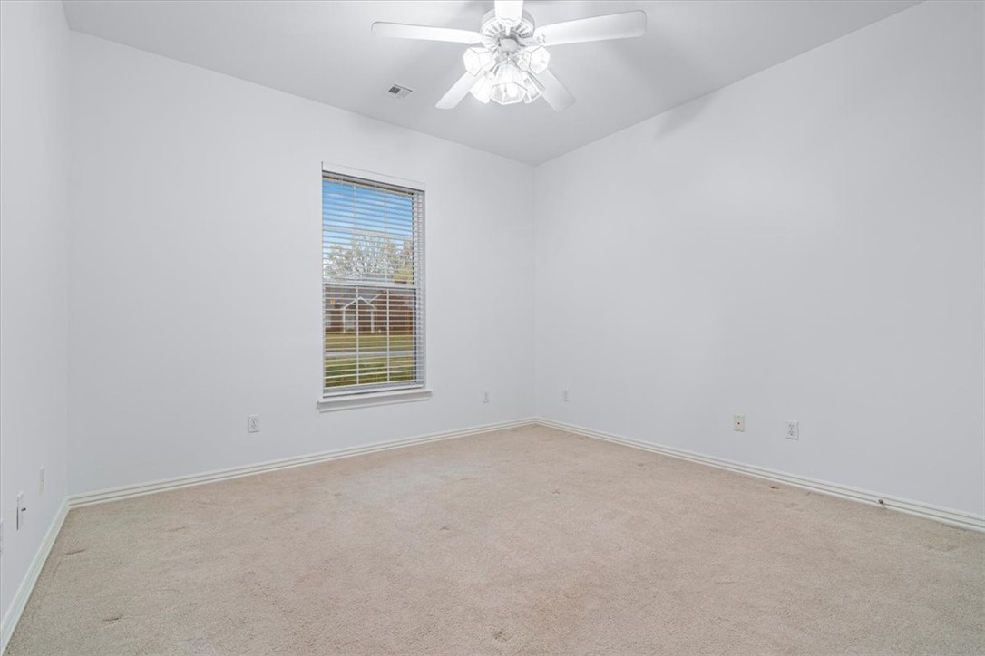 4394 W Castlebury Lane