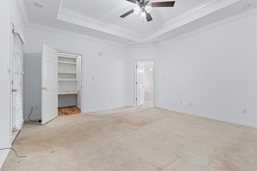 4394 W Castlebury Lane