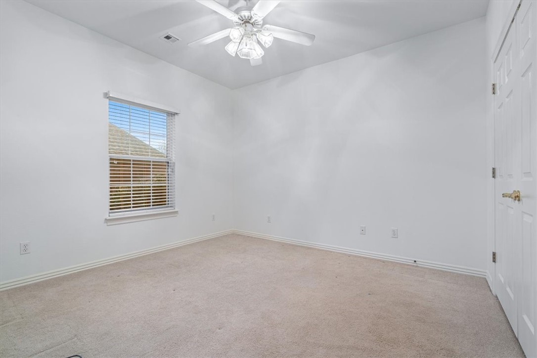 4394 W Castlebury Lane