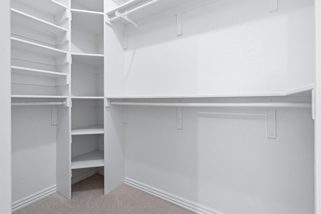 4394 W Castlebury Lane