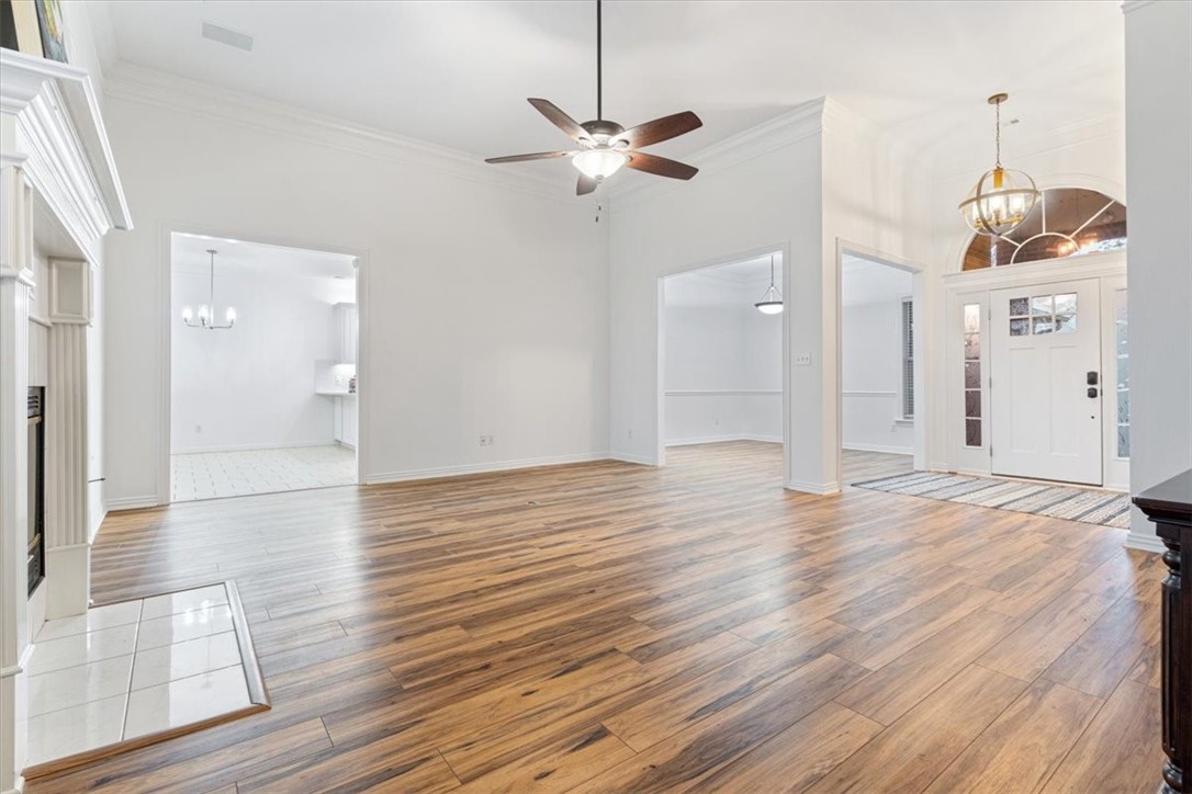 4394 W Castlebury Lane