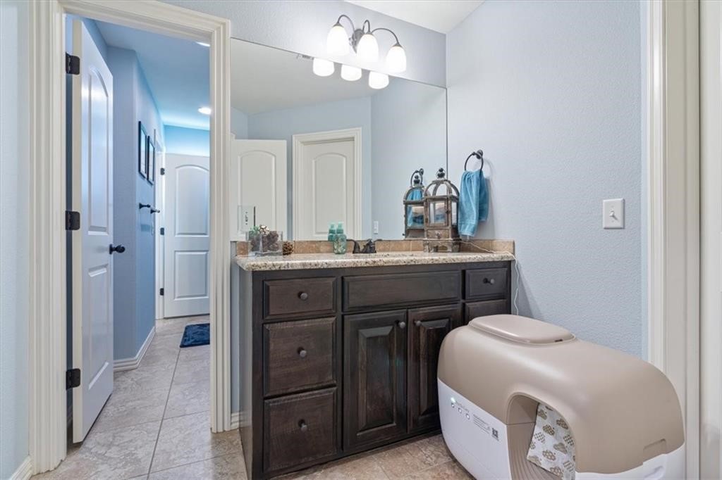 346 N Sandstone Place