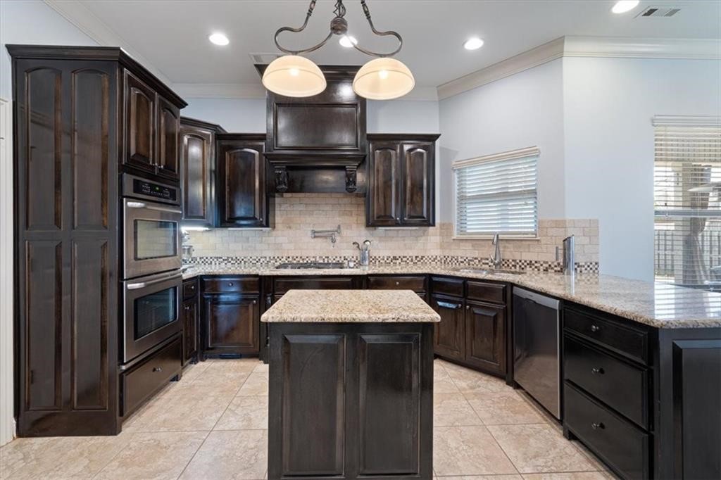 346 N Sandstone Place