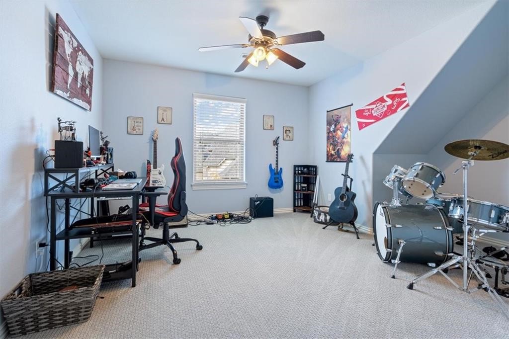 346 N Sandstone Place