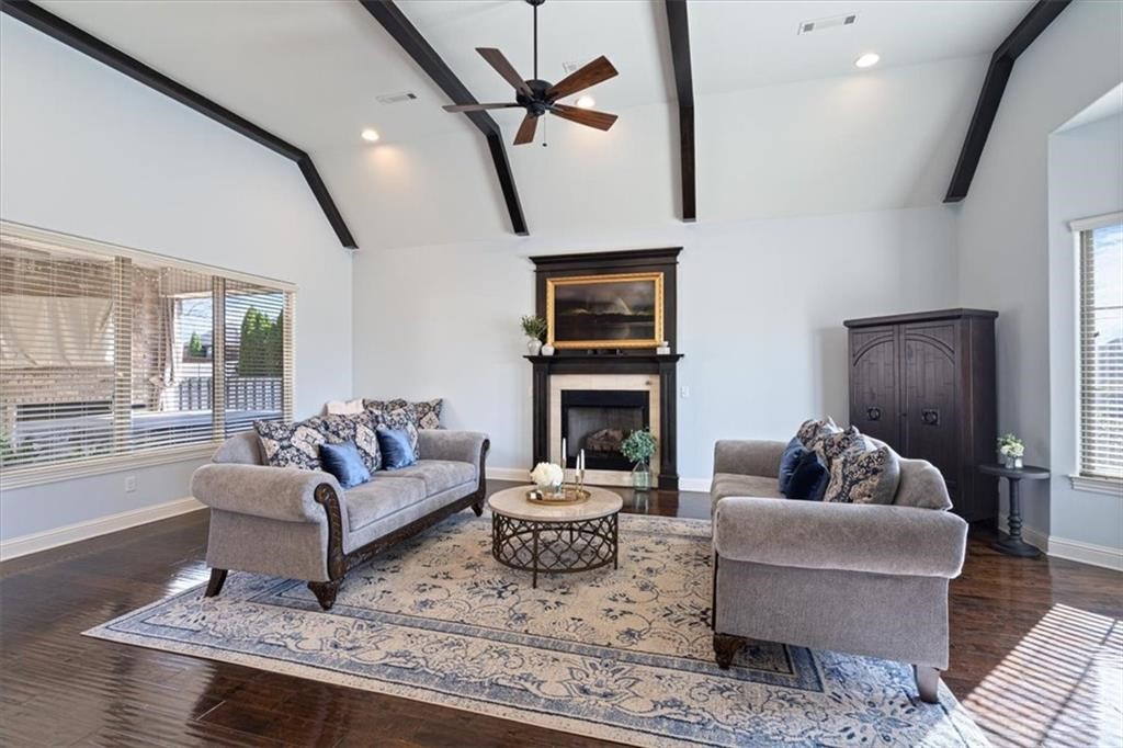 346 N Sandstone Place