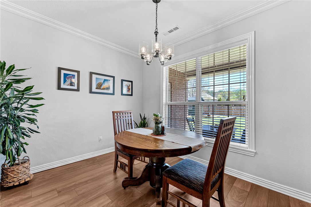 2074 N Hartford Drive