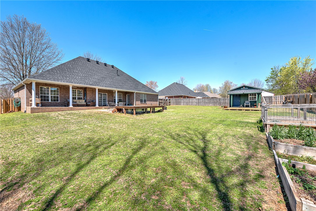 2074 N Hartford Drive