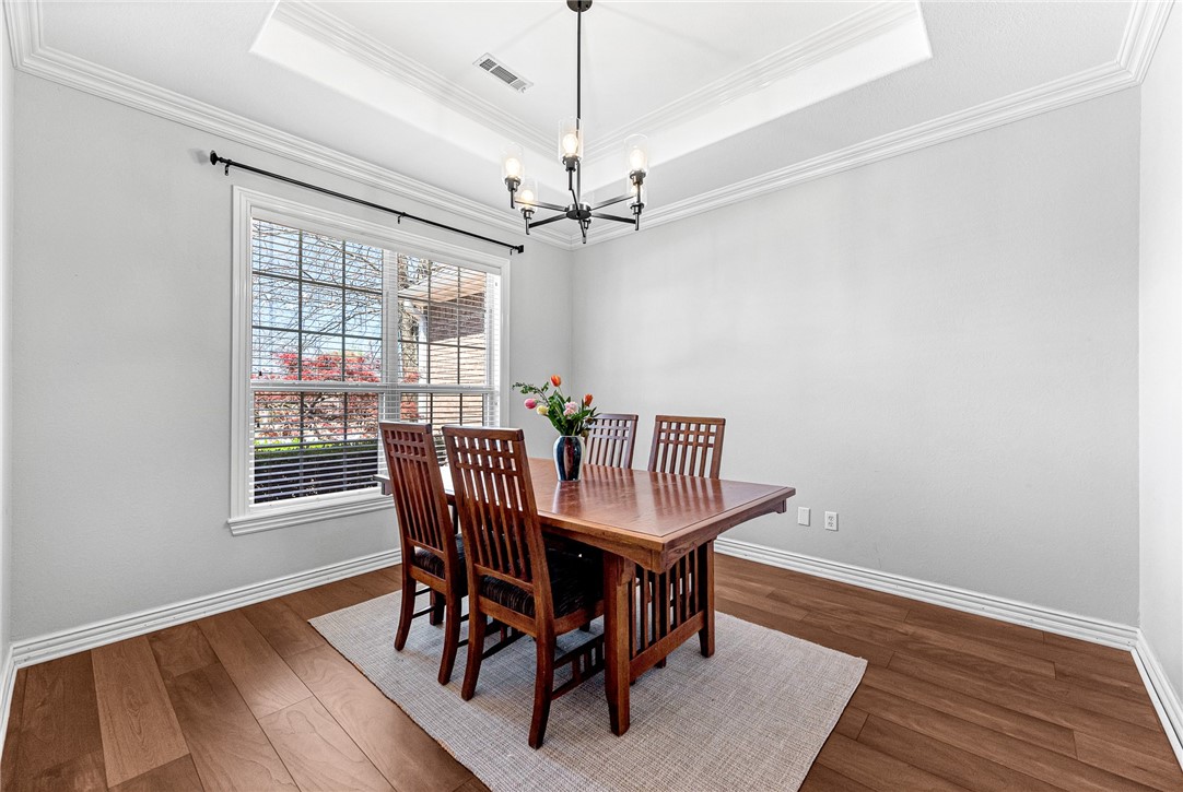 2074 N Hartford Drive