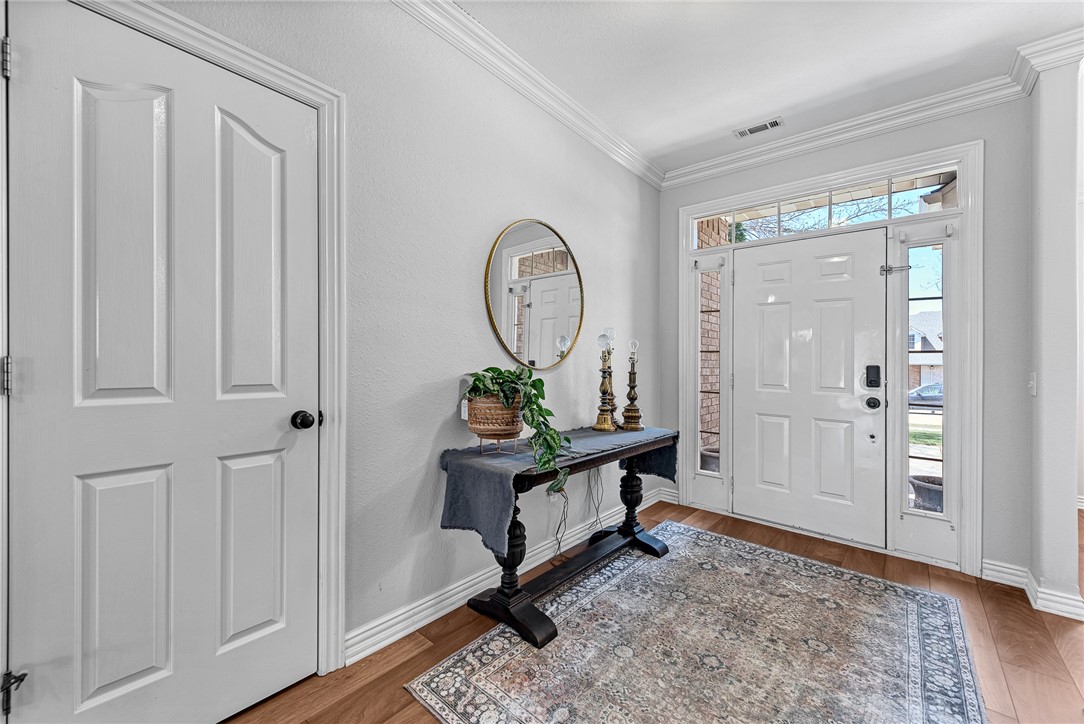 2074 N Hartford Drive